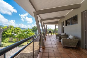 Terrace/patio - Villa Kaléna - Four Bedroom Villa, Sleeps 9 (Le Diamant)