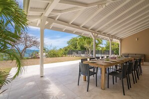 Outdoor dining - Villa Flamboyant - Five Bedroom Villa, Sleeps 11 (Le François)