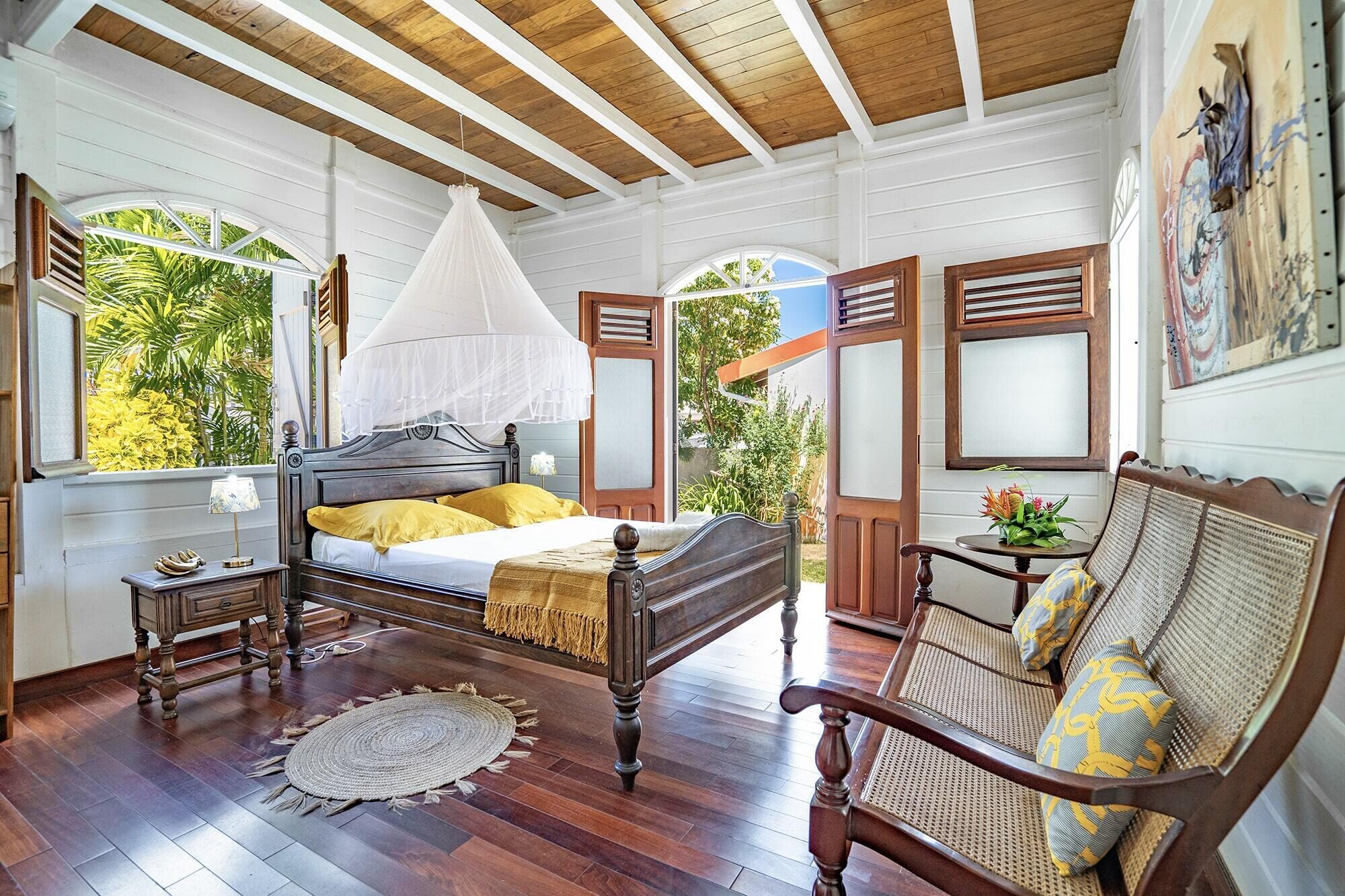 4 chambres, fer et planche à repasser, Wi-Fi gratuit, draps fournis