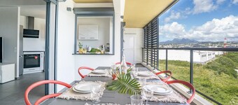 Duplex Z'abricot - Three Bedroom Apartment, Sleeps 6