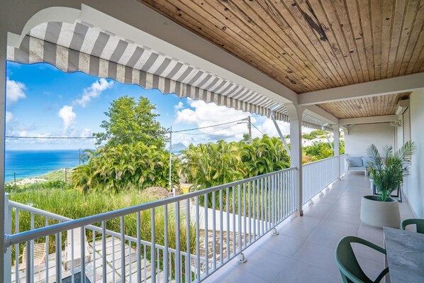 Property grounds - Villa Sun Escape - Three Bedroom Villa, Sleeps 6 (Sainte-Luce)