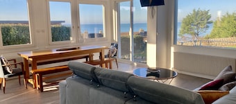 Les pénates, near beach, picturesque village