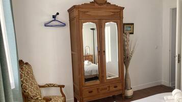 3 chambres, fer et planche Ă repasser, Wi-Fi gratuit