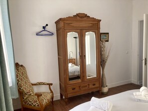 3 bedrooms, iron/ironing board, free WiFi - Les pénates, near beach, picturesque village (Veules-les-Roses)