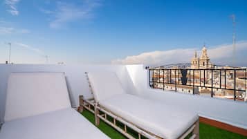 Superior Apartment | Terrace/patio