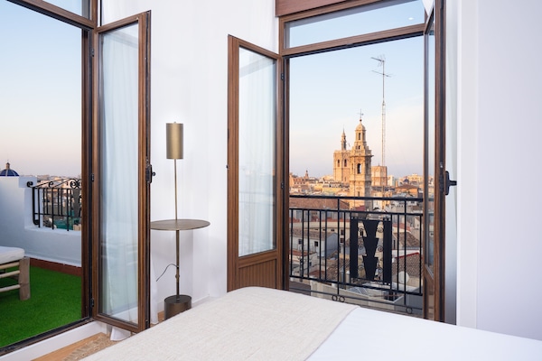 Superior Apartment | 6 bedrooms, free WiFi