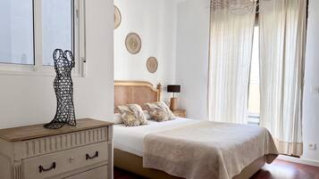 Deluxe Apartment | Free WiFi