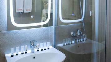 Haartrockner, Handtücher