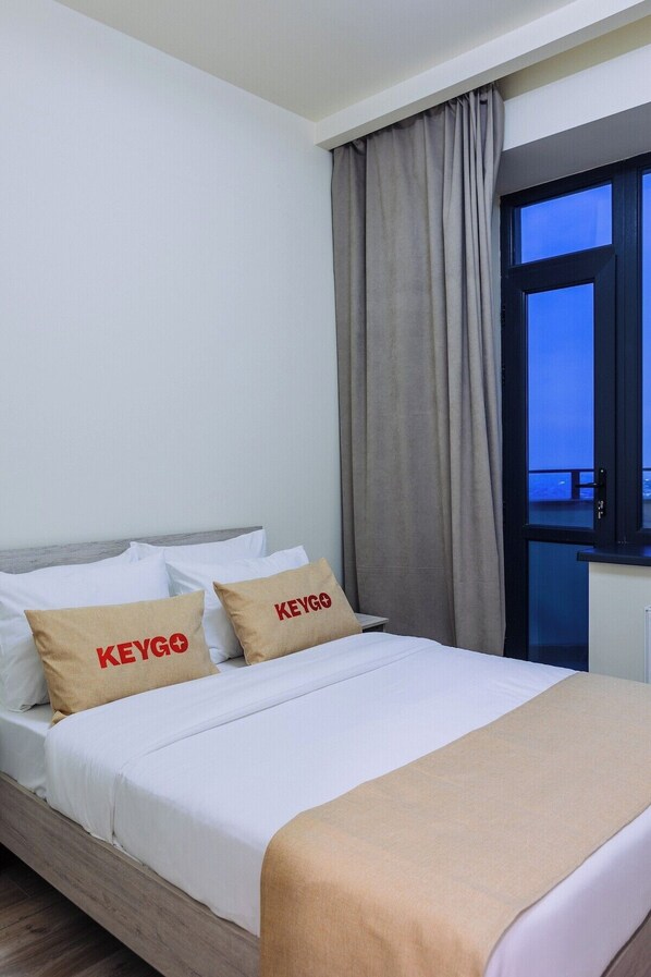 1 soverom, skrivebord, strykejern/-brett og wi-fi