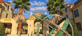 Duck Pond Grand Downtown Pool Home: 5 BR