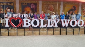 Point of interest - Bollywood Tour Mumbai & SJ Studios is one of the finest film studios in Mumbai
(मुंबई)