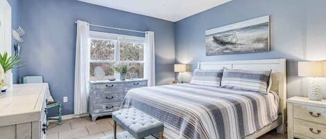 3 bedrooms, iron/ironing board, Internet, bed sheets