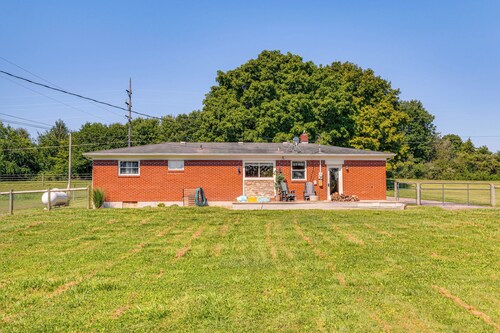 7 Mi to Depot District: Pet-friendly w/ Fire Pit