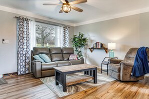 House (2 Bedrooms) | Front of property