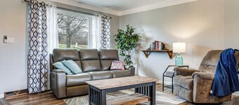 7 Mi to Depot District: Pet-friendly w/ Fire Pit