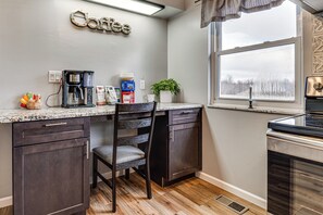 Interior - 7 Mi to Depot District: Pet-friendly w/ Fire Pit (Richmond)