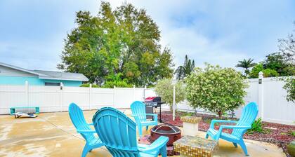 6 Mi to Beach, Beach Gear: Idyllic Bradenton Home