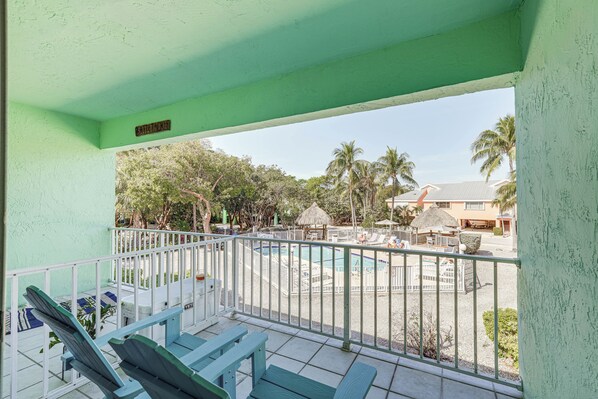 Apartment (2 Bedrooms) | Front of property