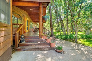 Interior - Ski, Hike & Relax Fireside! Pinetop Family Retreat (Pinetop)