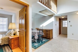 Cottage (2 Bedrooms) | Interior