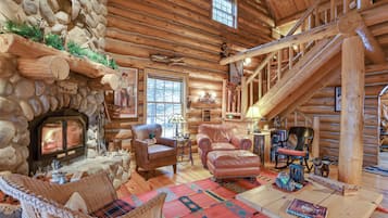 House (3 Bedrooms) | Front of property