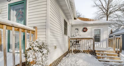 Charming Crookston Home: Walk to Downtown!