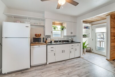 Charming Crookston Home: Walk to Downtown!