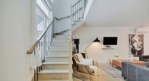 Interior - La Charmante - Cozy et familial (Pont-Rouge)