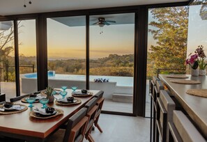 تناول الطعام