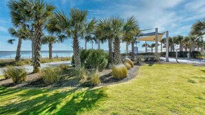 Property grounds - 🌴Stunning Ocean Views | Pools + Hot Tub | Bay View Resort 1004A🌴 (Myrtle Beach)