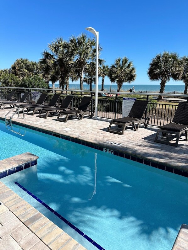 Piscine intérieure, piscine chauffée