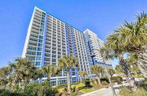 Exterior - Spacious near the Beach (Myrtle Beach)