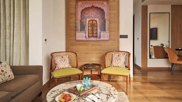 Suíte | 1 quarto, frigobar, cofres nos quartos, individualmente decorados