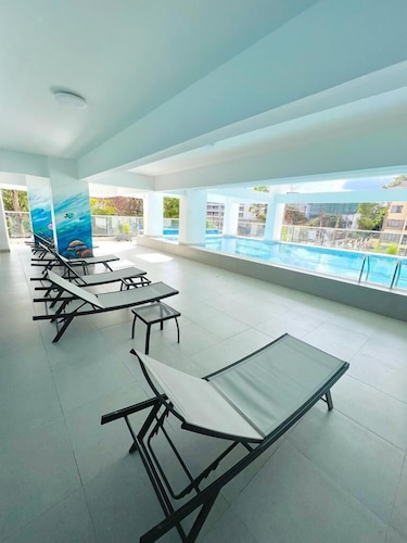 Lux suites Rosewood Park Apartments