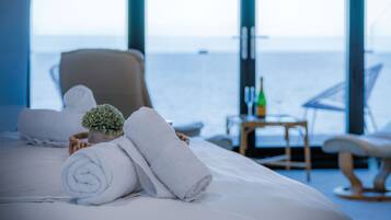 5 bedrooms, premium bedding, bed sheets