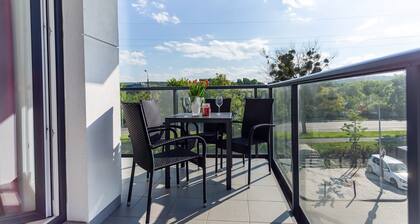 Betty by Q4Apartments