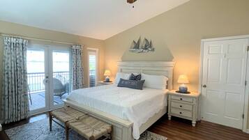 3 habitaciones, tabla de planchar con plancha y cuna de viaje