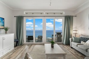 TV - "Sunset Sails 2113" Sleeps 6 with Gulf Views (Panama City Beach)