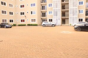 Property grounds - REENS HOME-SECURE APARTMENT WITH FREE PARKING,WIFI

 (Eldoret)