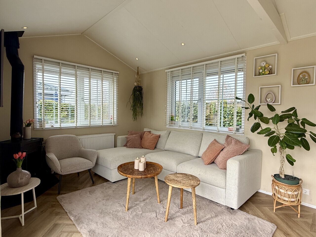 电视、壁炉、立体声音响