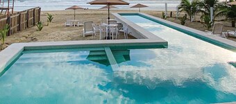 Master Suite Beachfront