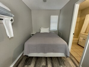 1 غرفة نوم وملاءات أسرّة