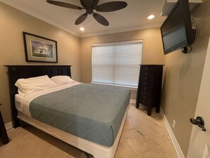 2 bedrooms, bed sheets