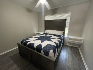 2 bedrooms, bed sheets - Duplex Style Cabin on Lake Texoma: Cabin 206 (Denison)