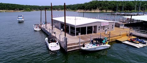 Marina