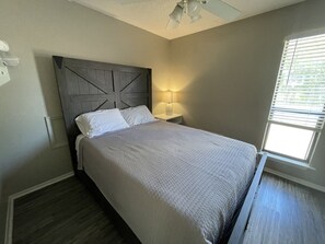 2 bedrooms, bed sheets