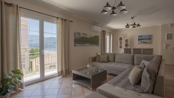 Dina Apartment Argostoli | 起居區