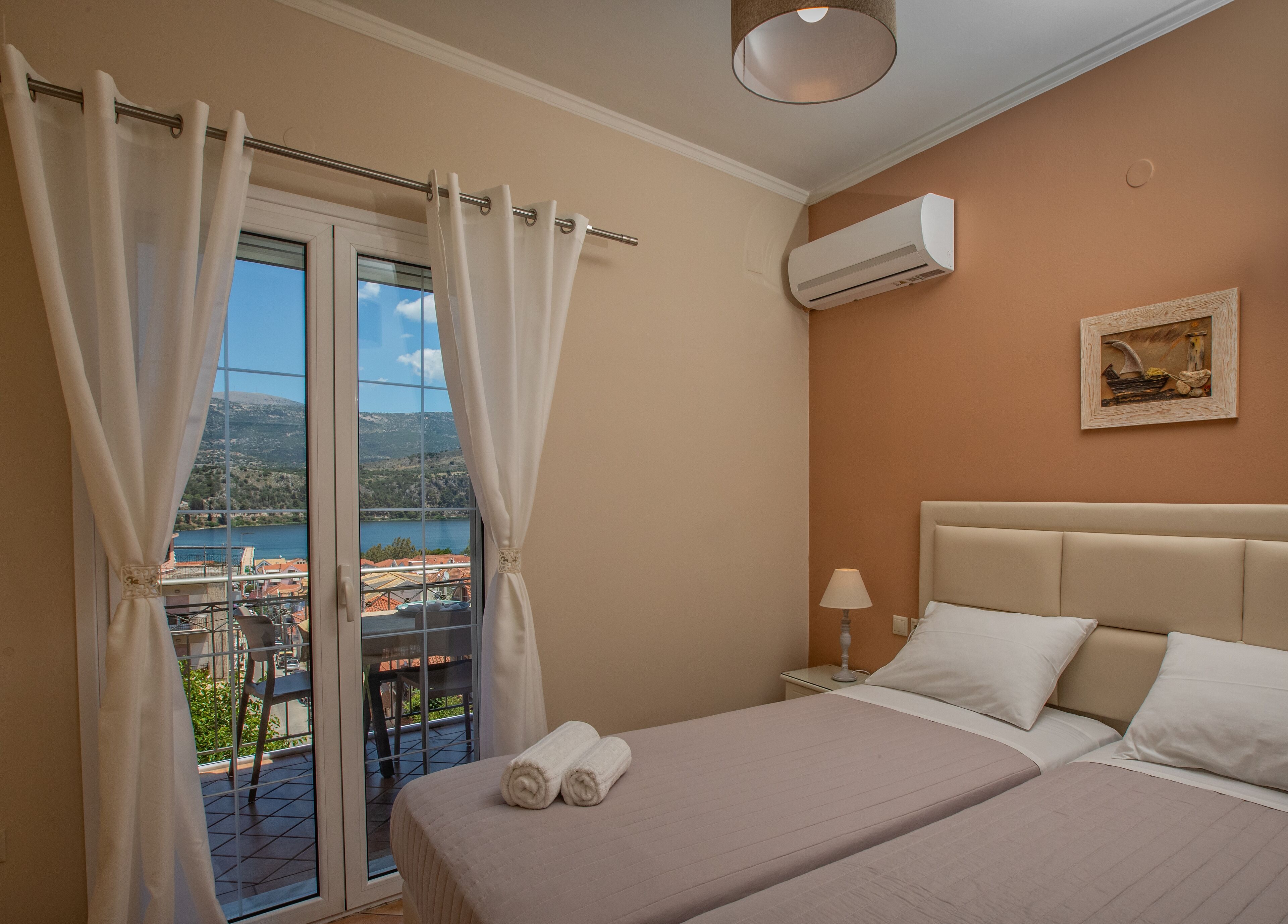 Dina Apartment Argostoli 1 | Ferro/asse da stiro, Wi-Fi gratuito