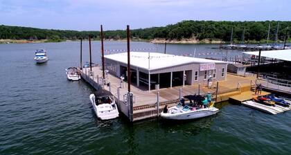 Cabin 601 at Grandpappy Point Resort & Marina