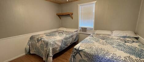 2 室のベッドルーム、ベッドシーツ